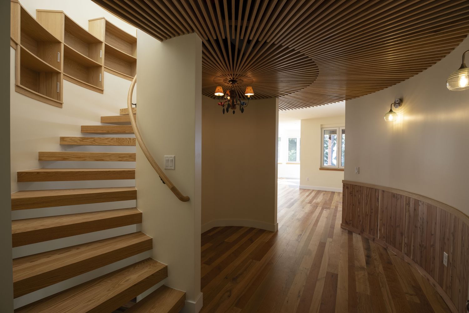 Staircase from a Single family homes project near Kalamazoo - Battle Creek by Mark A. Miller Architects/Builders Inc.