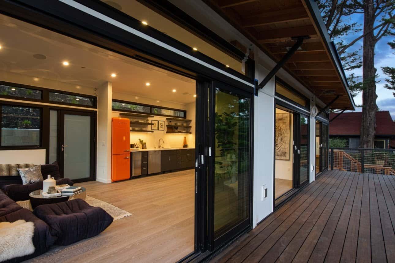 Deck & Balcony from a Accessory Dwelling Units (ADUs) project near Los Angeles - Long Beach - Anaheim by Digz2Go Prefabricated Homes