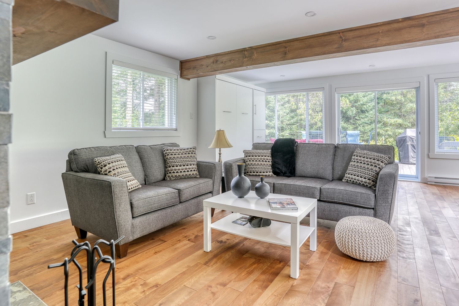 Salon d'un projet de Agrandissements de maison près de Joliette (Lanaudière) de Construction Youri Durand inc.