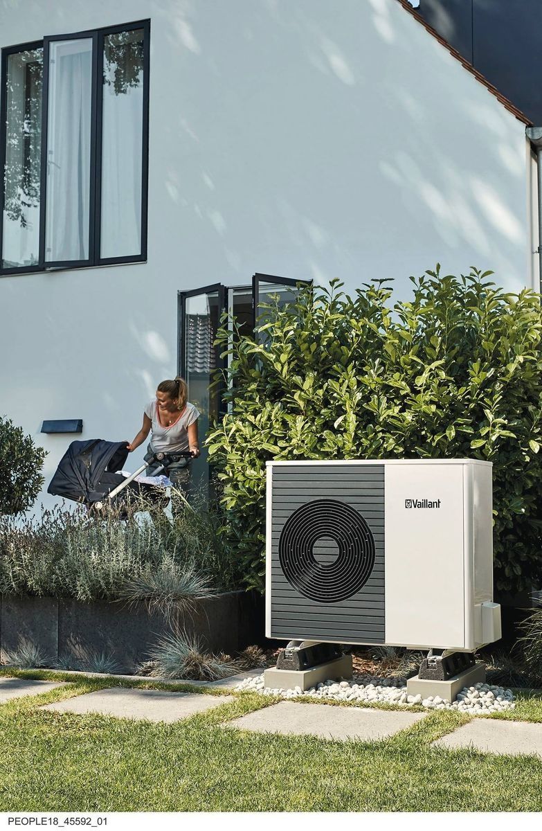 Building mechanicals from a Heat pumps project near New York-Newark-Jersey City by Scottish Energy Saving