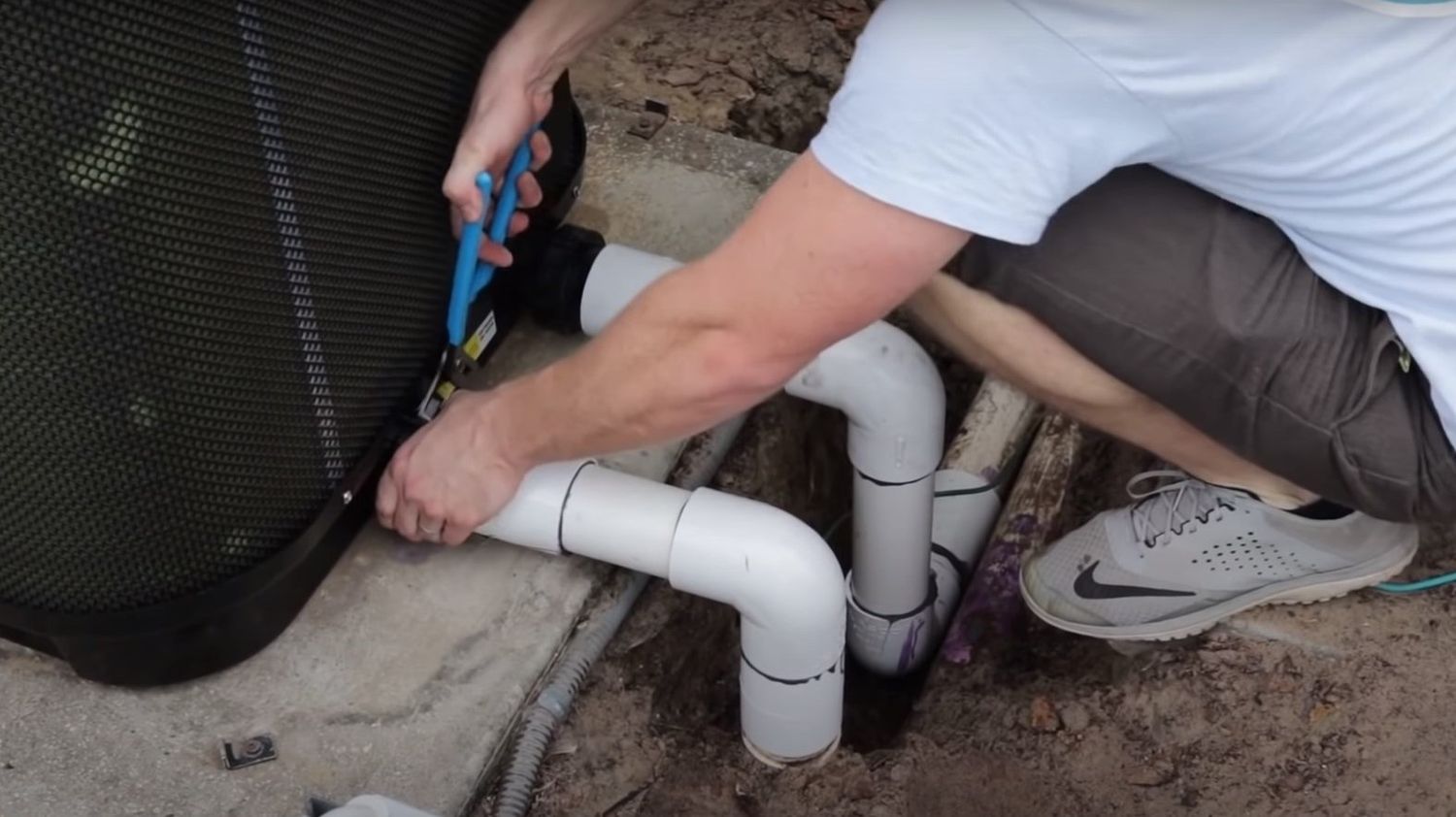 Mécanique du bâtiment d'un projet de Piscines naturelles près de Montréal/Laval/Longueuil (Grand Montréal) de Xtremepower US