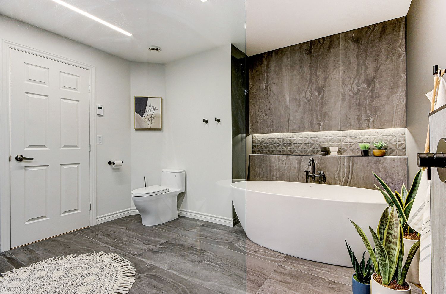 Salle de bain d'un projet de Maisons unifamiliales près de Saint-Jean-sur-Richelieu (Montérégie) de Mandrée Design