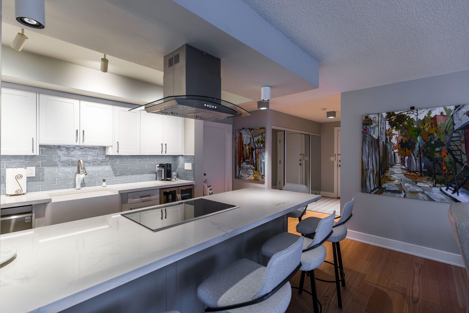  d'un projet de Condos et logements près de Toronto (Grand Toronto) de Easy Renovation