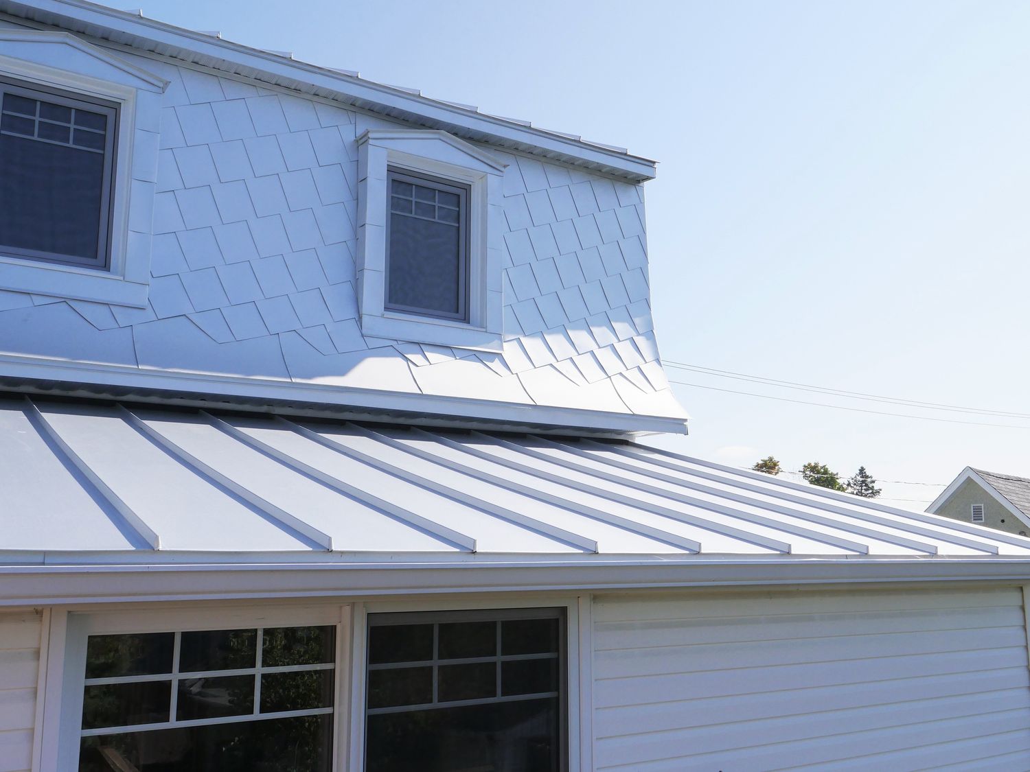 Roofs & Roof Void from a Single family homes project near Rimouski (Bas-Saint-Laurent) by La Couverte Construction Communautaire