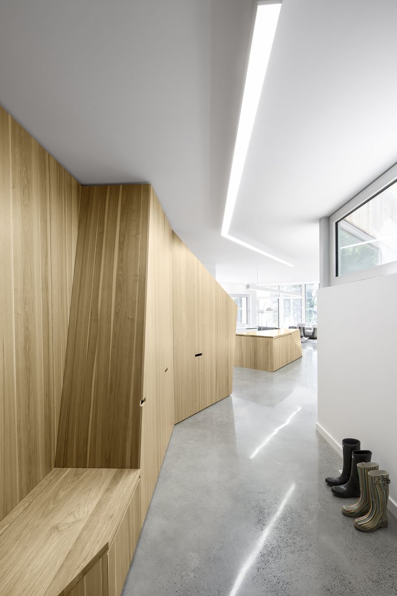 Entry Hall from a Single family homes project near Montreal (Greater Montreal) by Paul Bernier Architecte