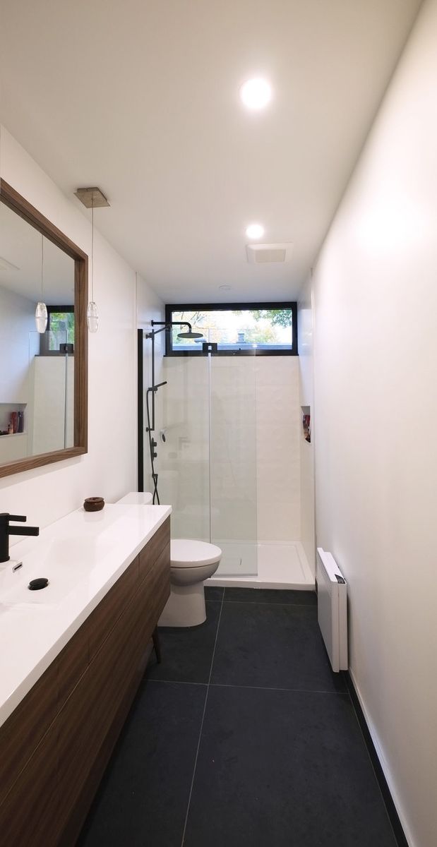 Bathroom from a Home extensions project near Montreal (Greater Montreal) by Rose Architecture