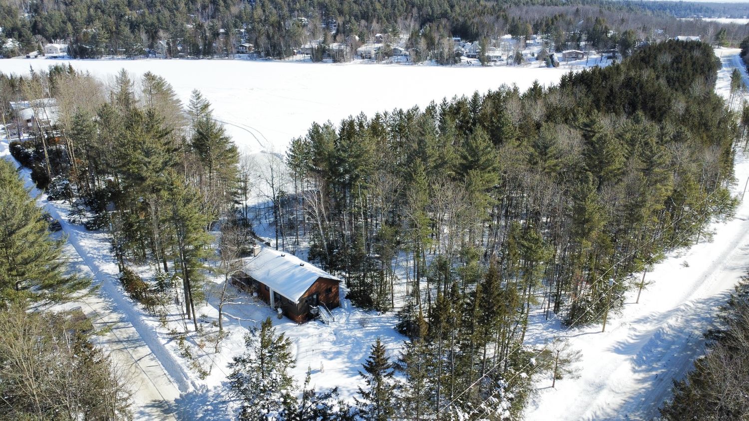 Vue aérienne d'un projet de Maisons unifamiliales près de Sherbrooke (Estrie) de Claire Derome • courtière en immobilier résidentiel