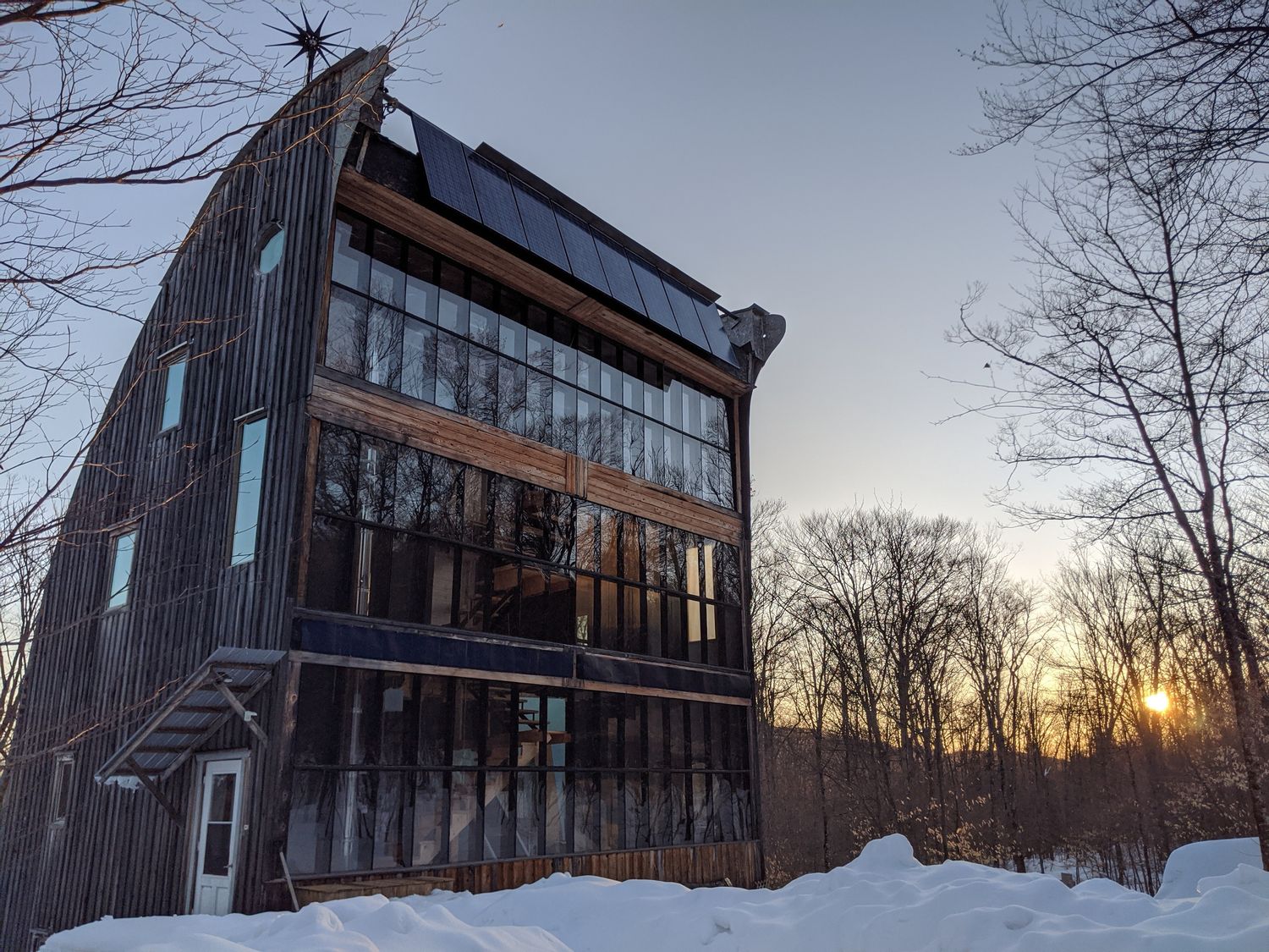 Fachada frontal de un proyecto de tipo Viviendas unifamiliares cerca de Saint-Jérôme (Laurentides) por Technivert Ingenierie Inc