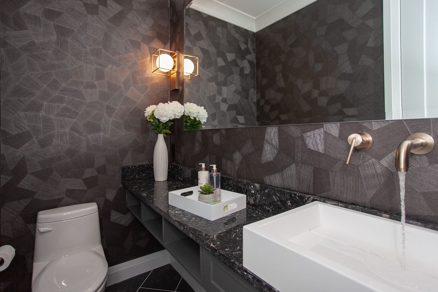 Salle de bain d'un projet de Maisons unifamiliales près de Vancouver (Région du Grand Vancouver) de Ryder Creek Homes