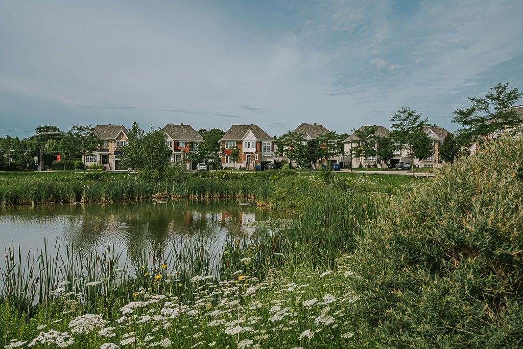 Shared yard from a Real Estate Developments project near Saint-Jerome (Laurentides) by TRÉMÄ
