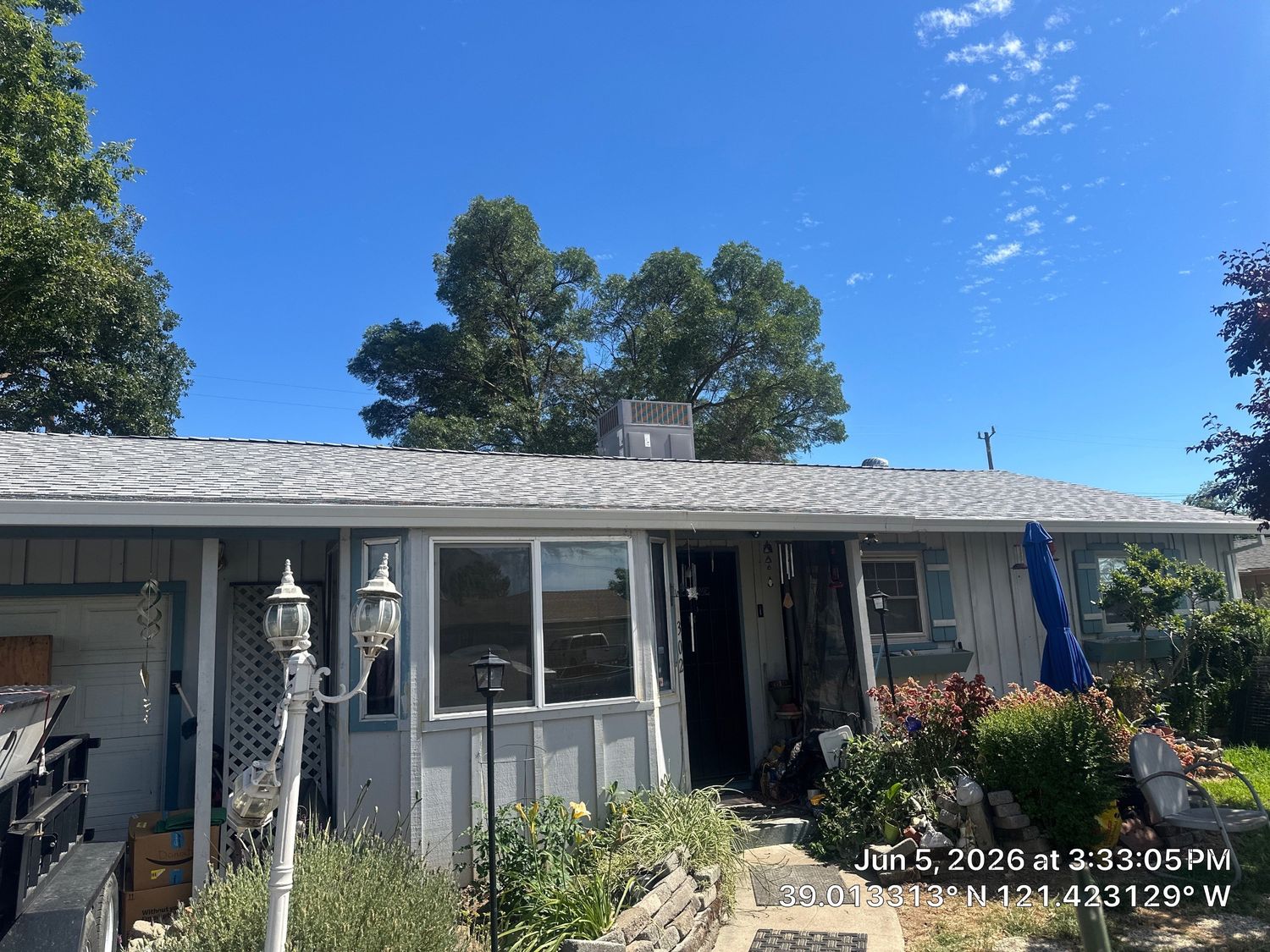  from a Photovoltaic Solar Panels project near Sacramento by L J Heating & Air Conditioning Inc