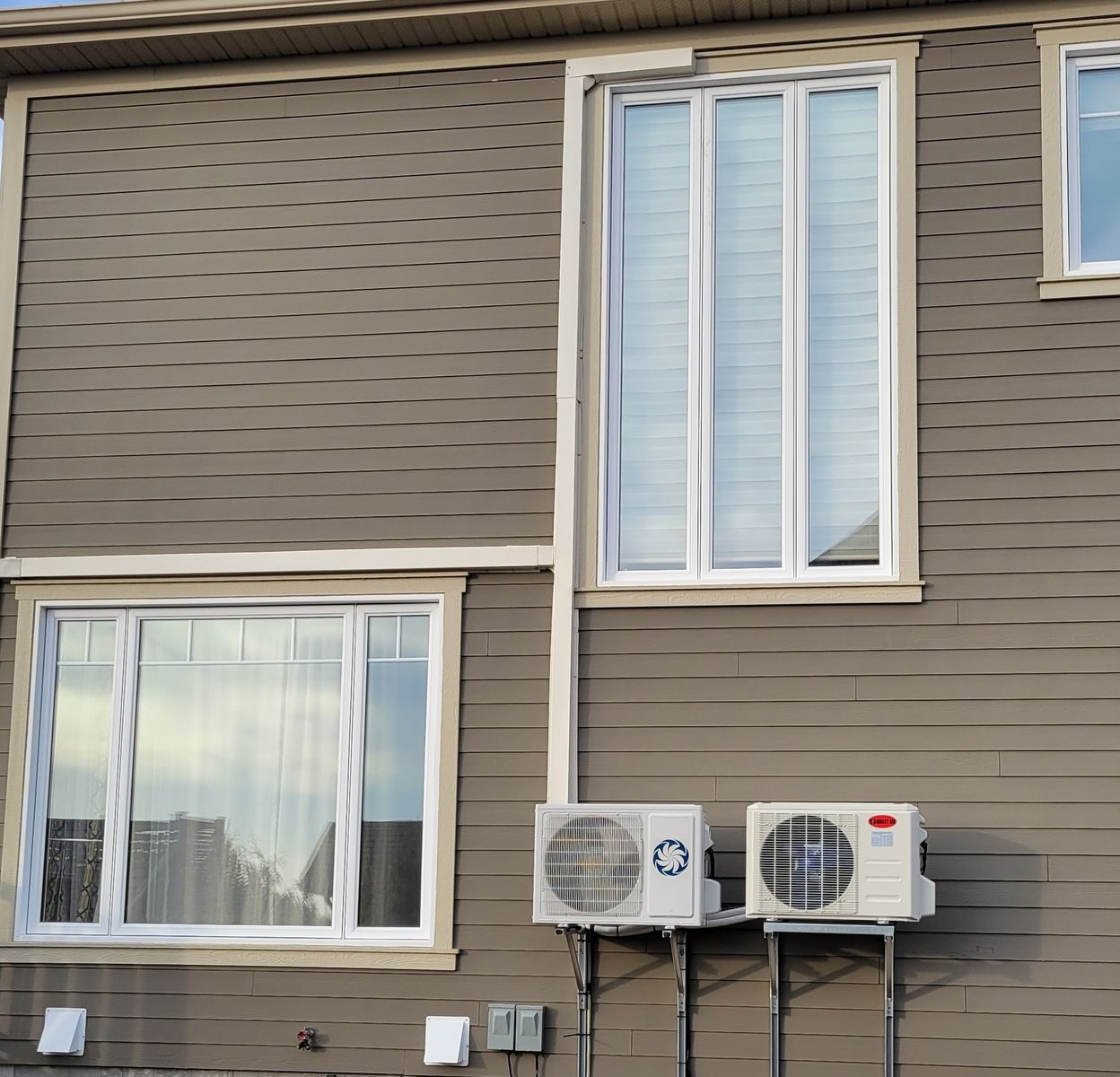 Building mechanicals from a Heat pumps project near Rimouski (Bas-Saint-Laurent) by THERMO THERIAULT INC