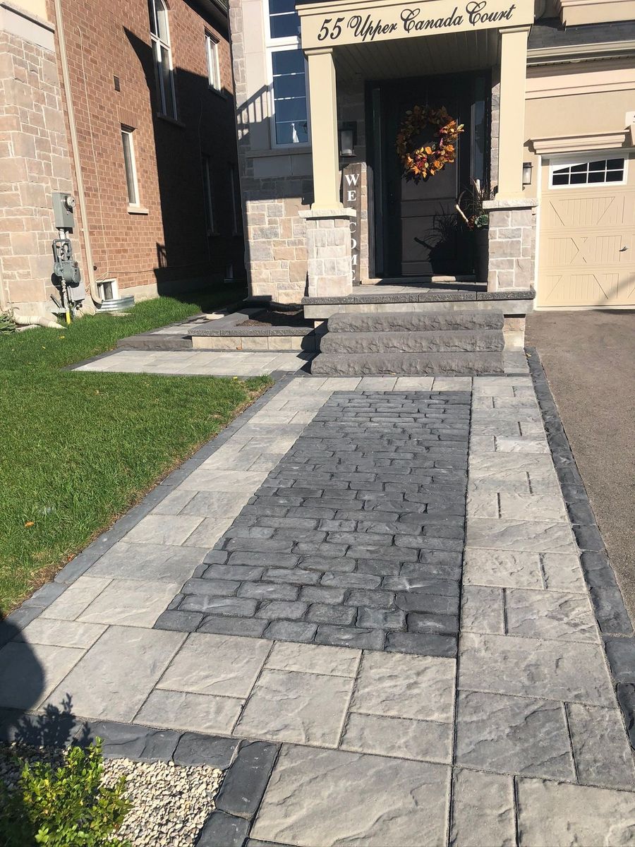  d'un projet de Entrées de cours et aires de stationnement près de Toronto (Grand Toronto) de Pinnacle Stone And Design