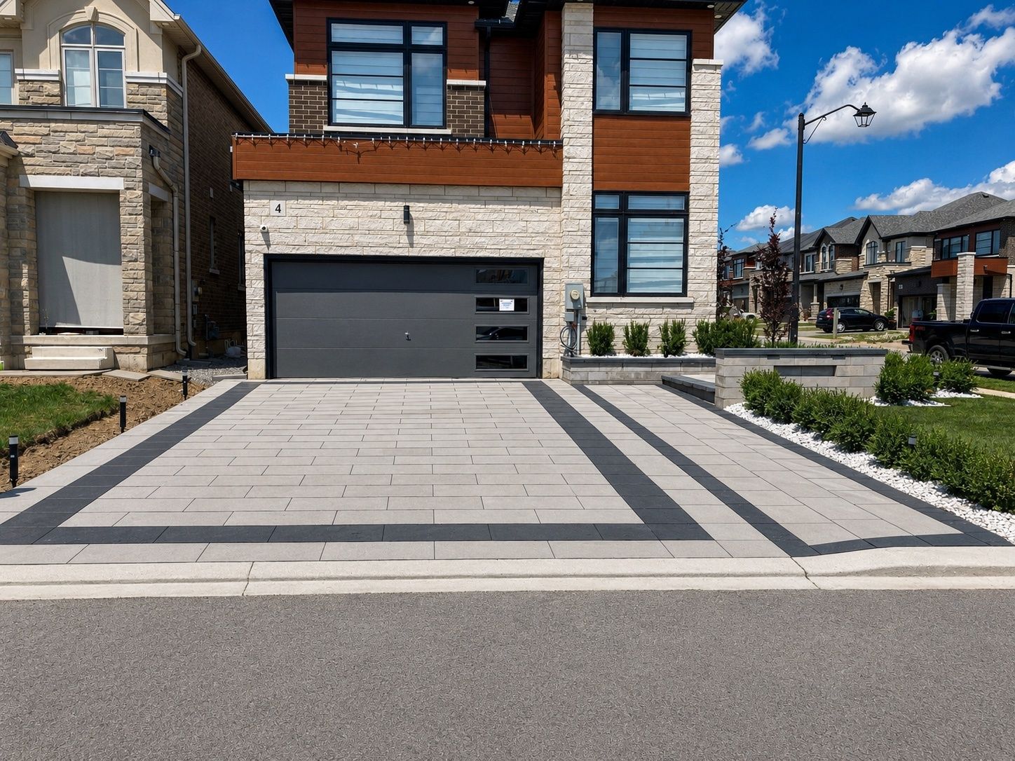  de un proyecto de tipo Entradas a patios y áreas de estacionamiento cerca de Hamilton - Burlington por Pinnacle Stone And Design