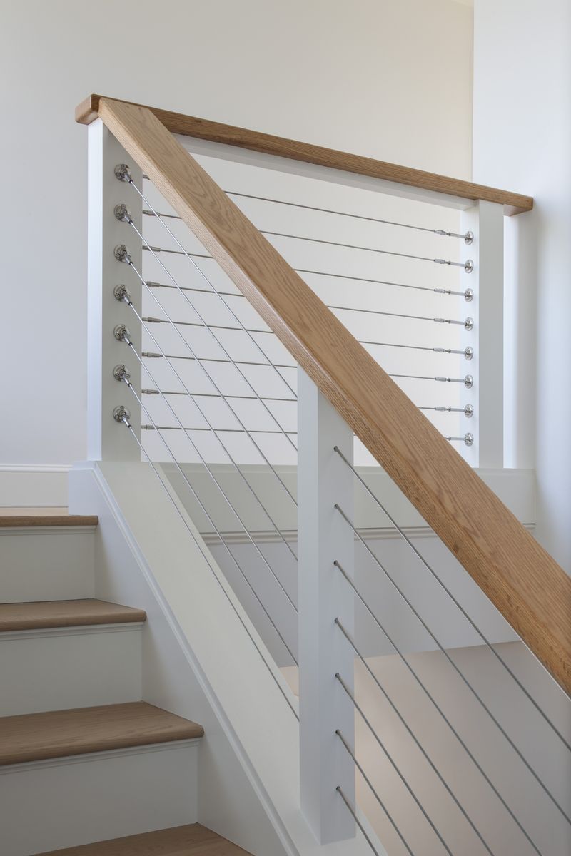 Escaleras de un proyecto de tipo Viviendas unifamiliares cerca de Portland por By Design