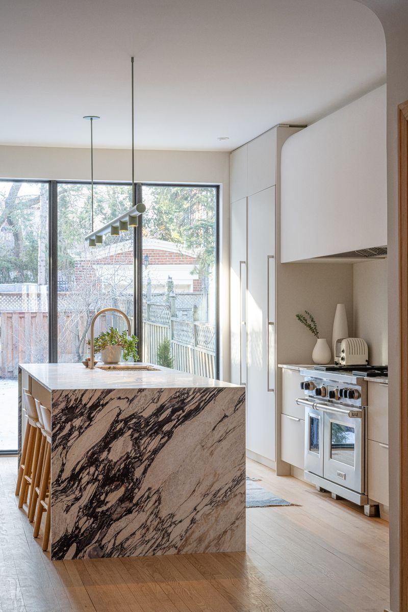  d'un projet de Maisons unifamiliales près de Montréal/Laval/Longueuil (Grand Montréal) de Atelier Schleiss Architectes