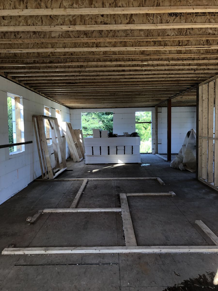 Structures et ossatures d'un projet de Structure du batîment près de Montréal/Laval/Longueuil (Grand Montréal) de Les produits d'isolation ISOLEED INC.
