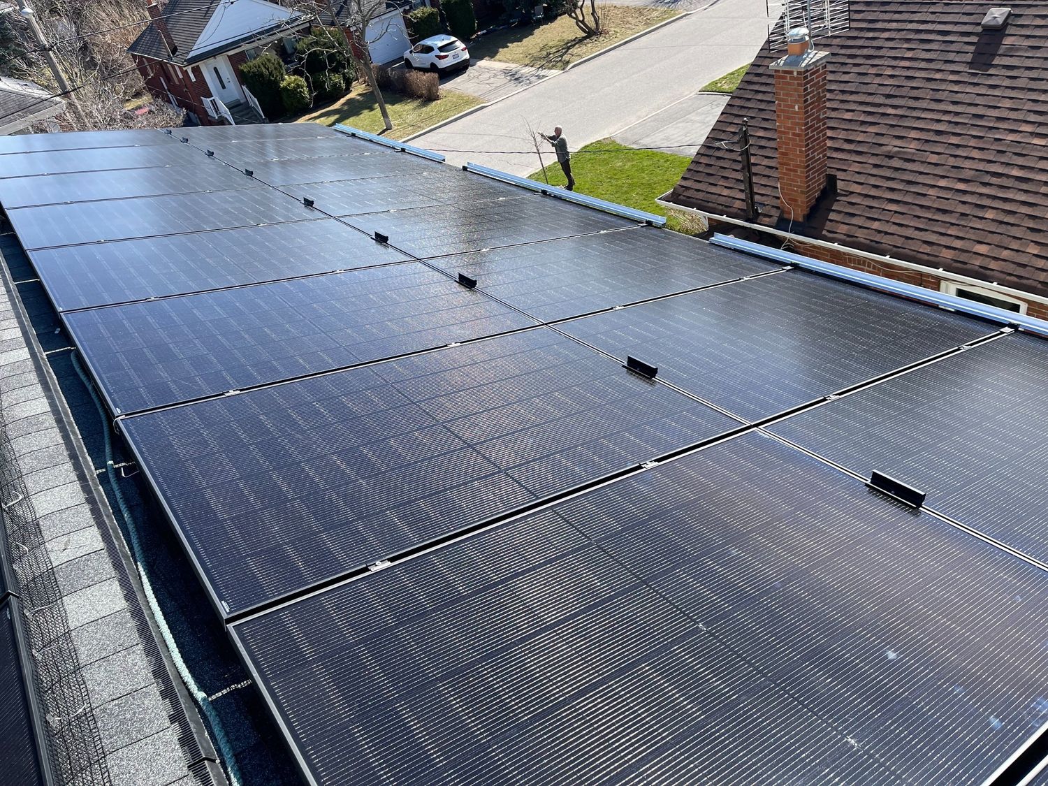  d'un projet de Panneaux solaires photovoltaïques près de Toronto (Grand Toronto) de Radiant Solar Energy Group