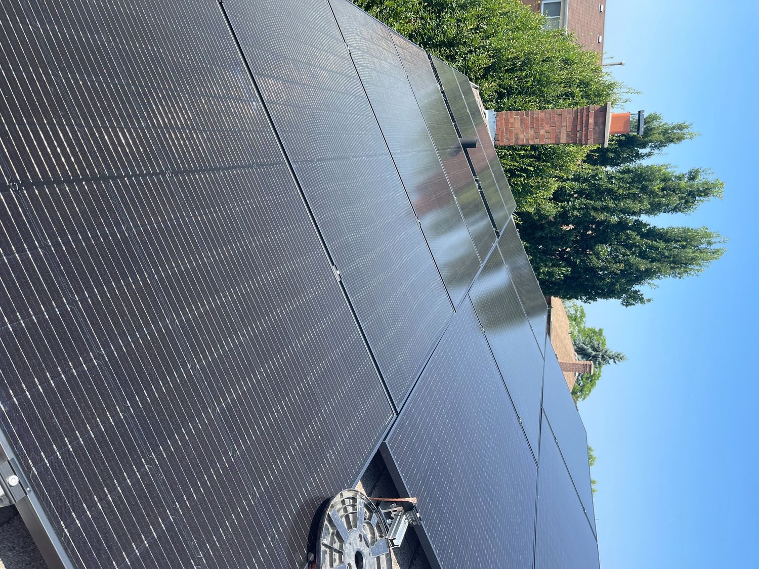  d'un projet de Panneaux solaires photovoltaïques près de Toronto (Grand Toronto) de Radiant Solar Energy Group