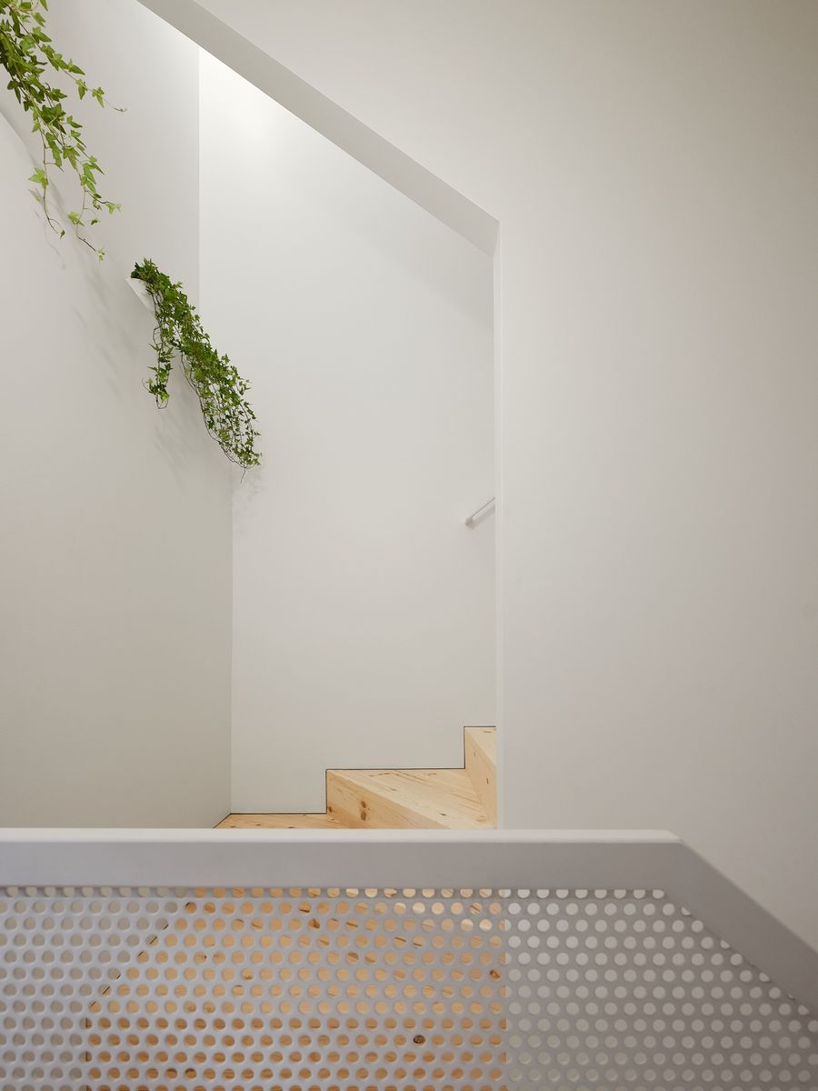 Escaleras de un proyecto de tipo Viviendas unifamiliares cerca de Granby - Bromont - Cowansville por Stroph Architecture & Design