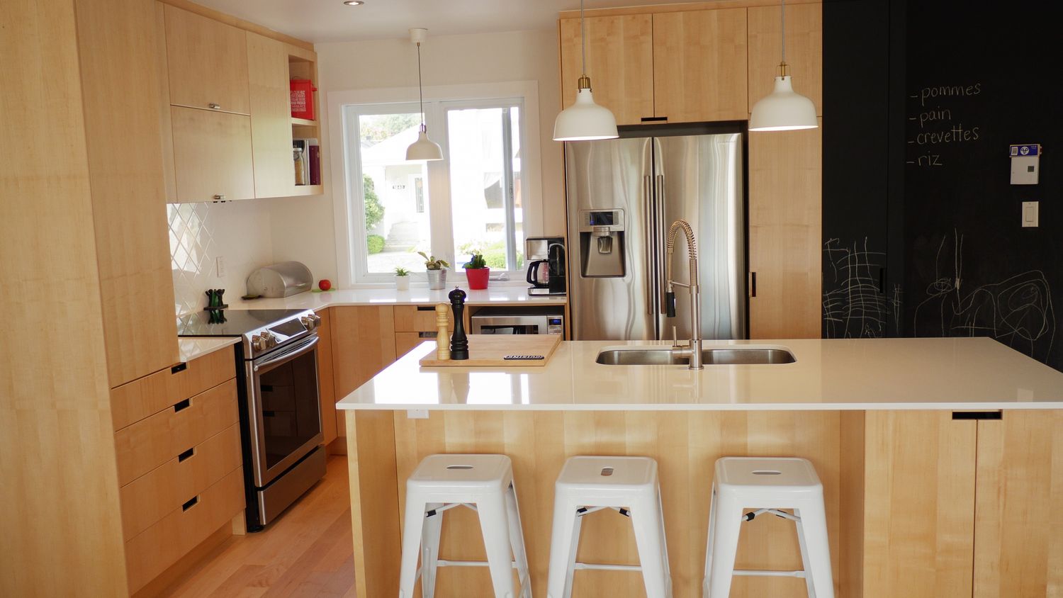Kitchen from a Kitchens project near Montreal (Greater Montreal) by À l' Aube - Design Studio & Kitchen Specialist