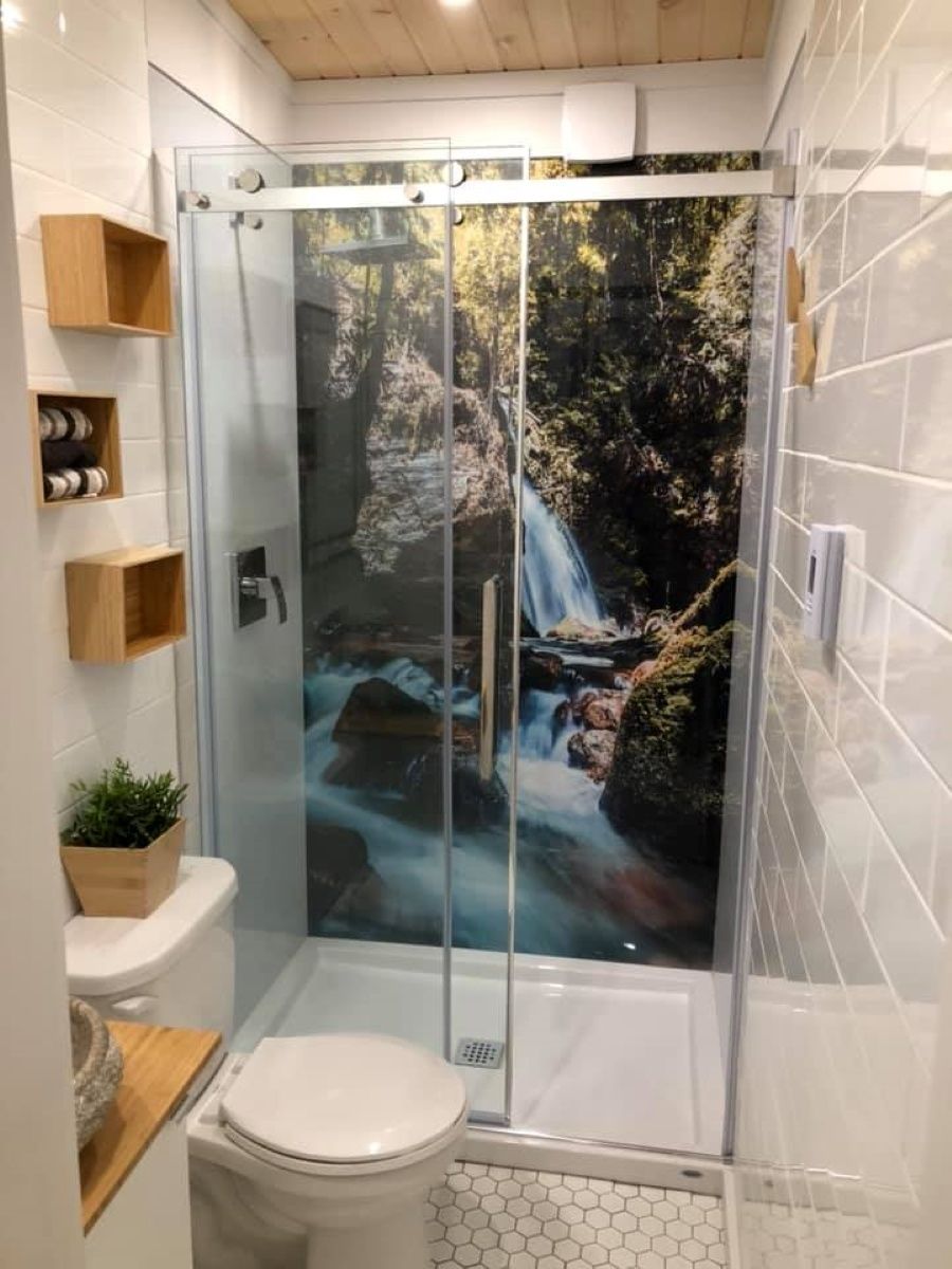 Bathroom from a Tiny Houses project near Barrie by Ilo Tiny Homes