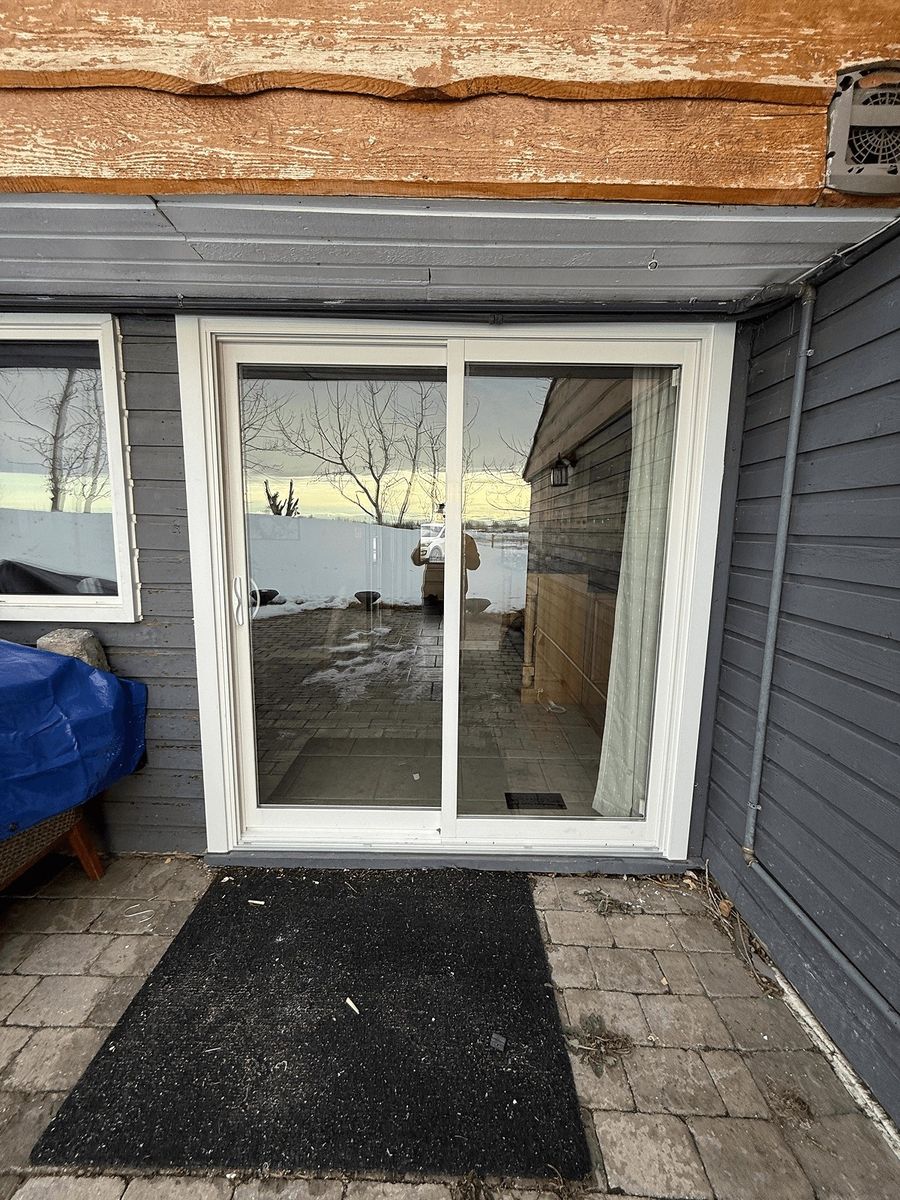  de un proyecto de tipo Puertas exteriores cerca de Calgary por Smart Windows