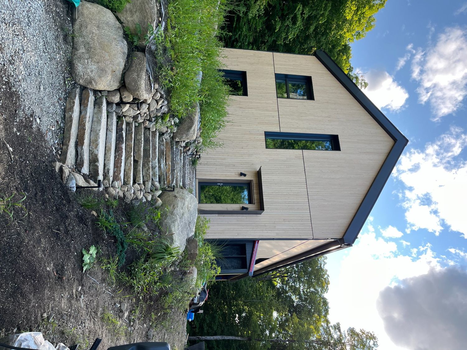  d'un projet de Maisons unifamiliales près de Montréal/Laval/Longueuil (Grand Montréal) de psb Inc.