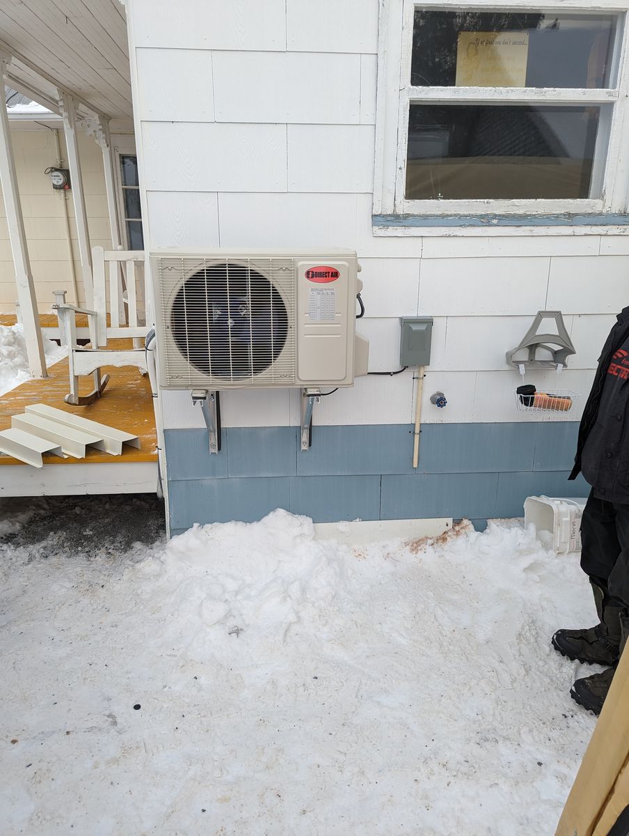 Building mechanicals from a Heat pumps project near Rimouski (Bas-Saint-Laurent) by THERMO THERIAULT INC