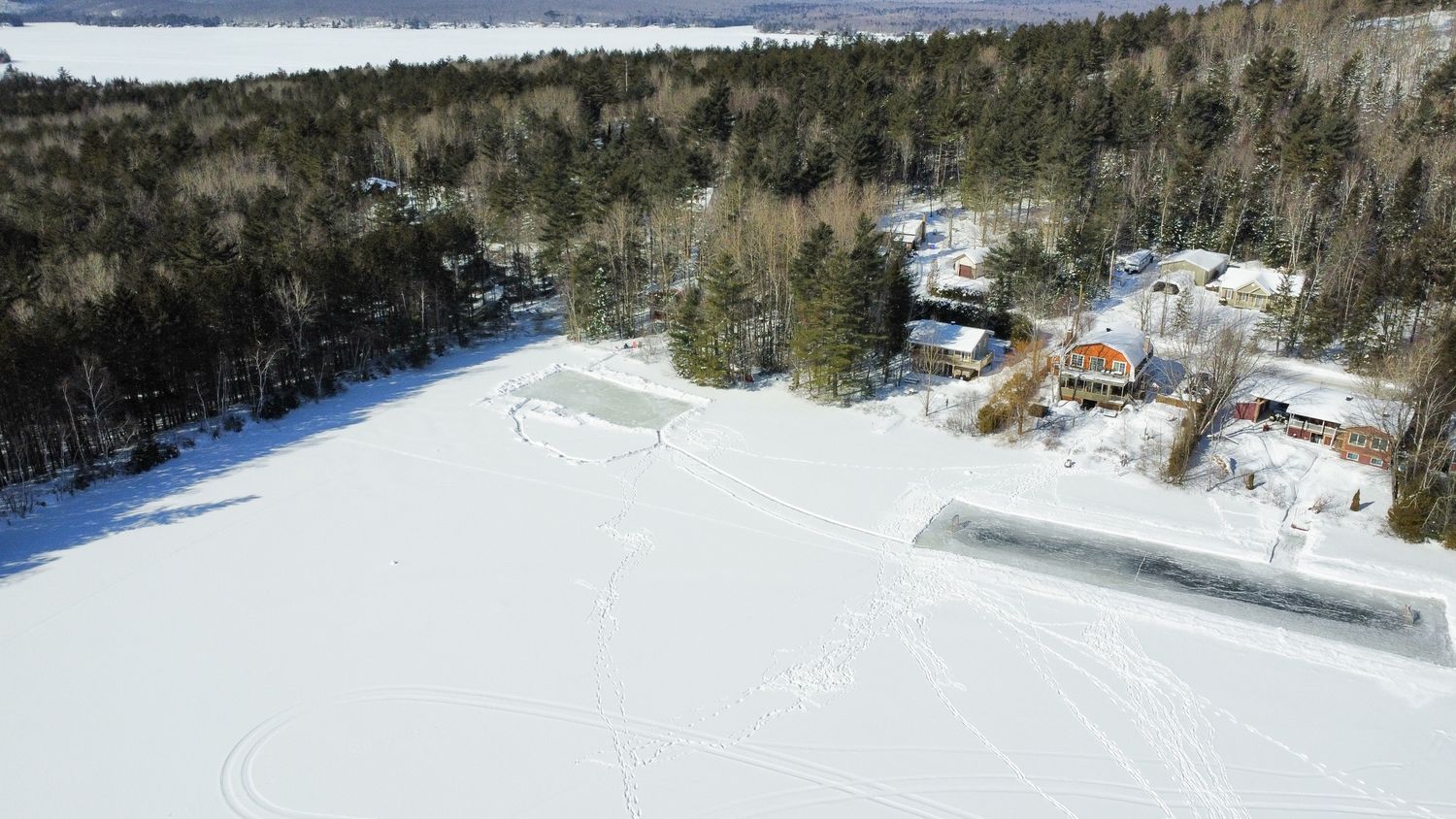 Vue aérienne d'un projet de Maisons unifamiliales près de Sherbrooke (Estrie) de Claire Derome • courtière en immobilier résidentiel