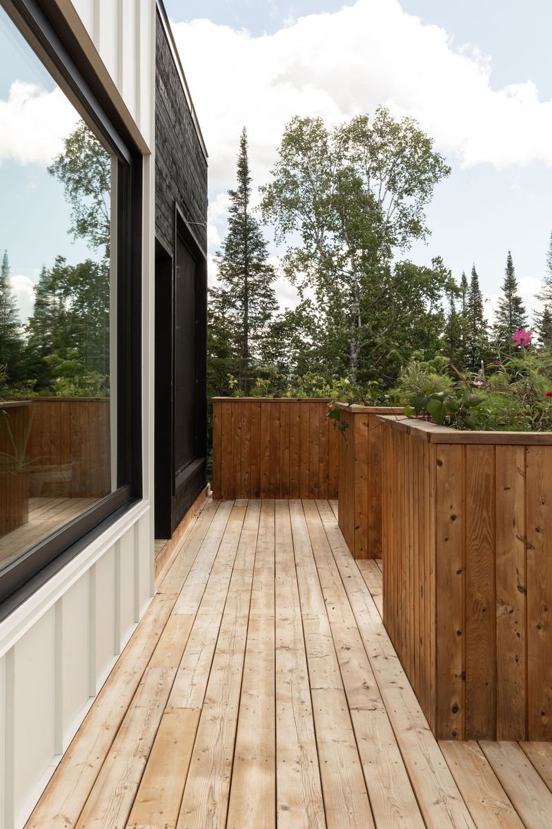 Terrasse et balcon d'un projet de Maisons unifamiliales près de Saint-Jérôme/Blainville (Laurentides) de Toundra construction