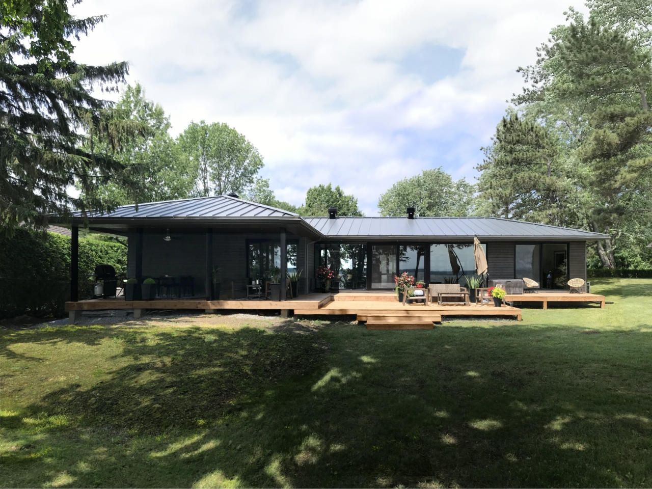 3D Rendering from a Home extensions project near Saint-Jean-sur-Richelieu (Montérégie) by Monument Architecture