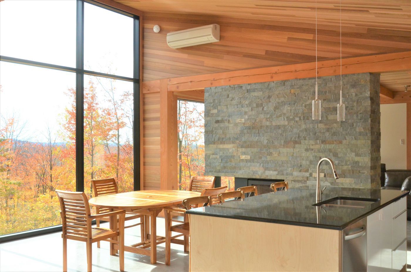 Dining Room from a Single family homes project near Sherbrooke (Estrie) by Belvedair