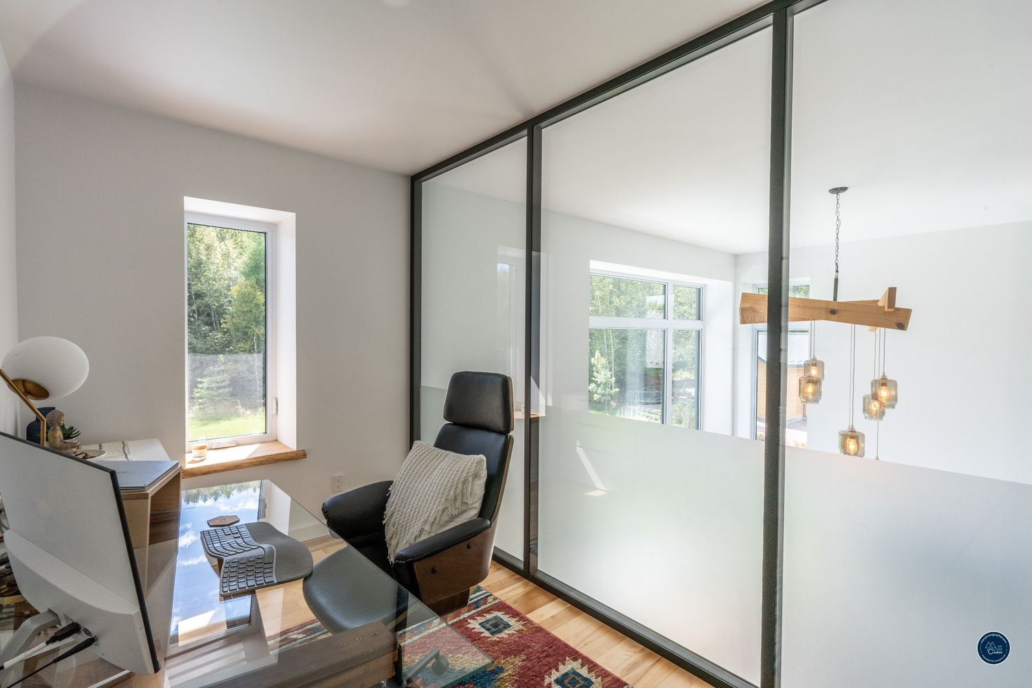 Home Office from a Single family homes project near Saguenay - Lac-Saint-Jean by Solutions Résidentielles
