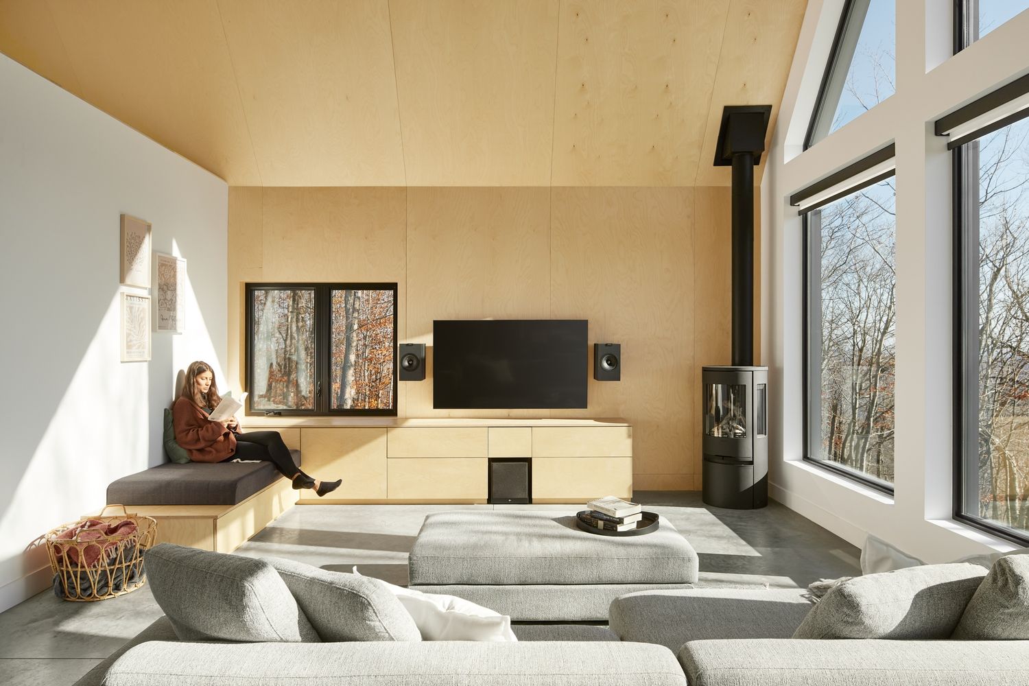 Salon d'un projet de Maisons unifamiliales près de Granby/Bromont/Cowansville (Estrie) de Écorce architecture écologique