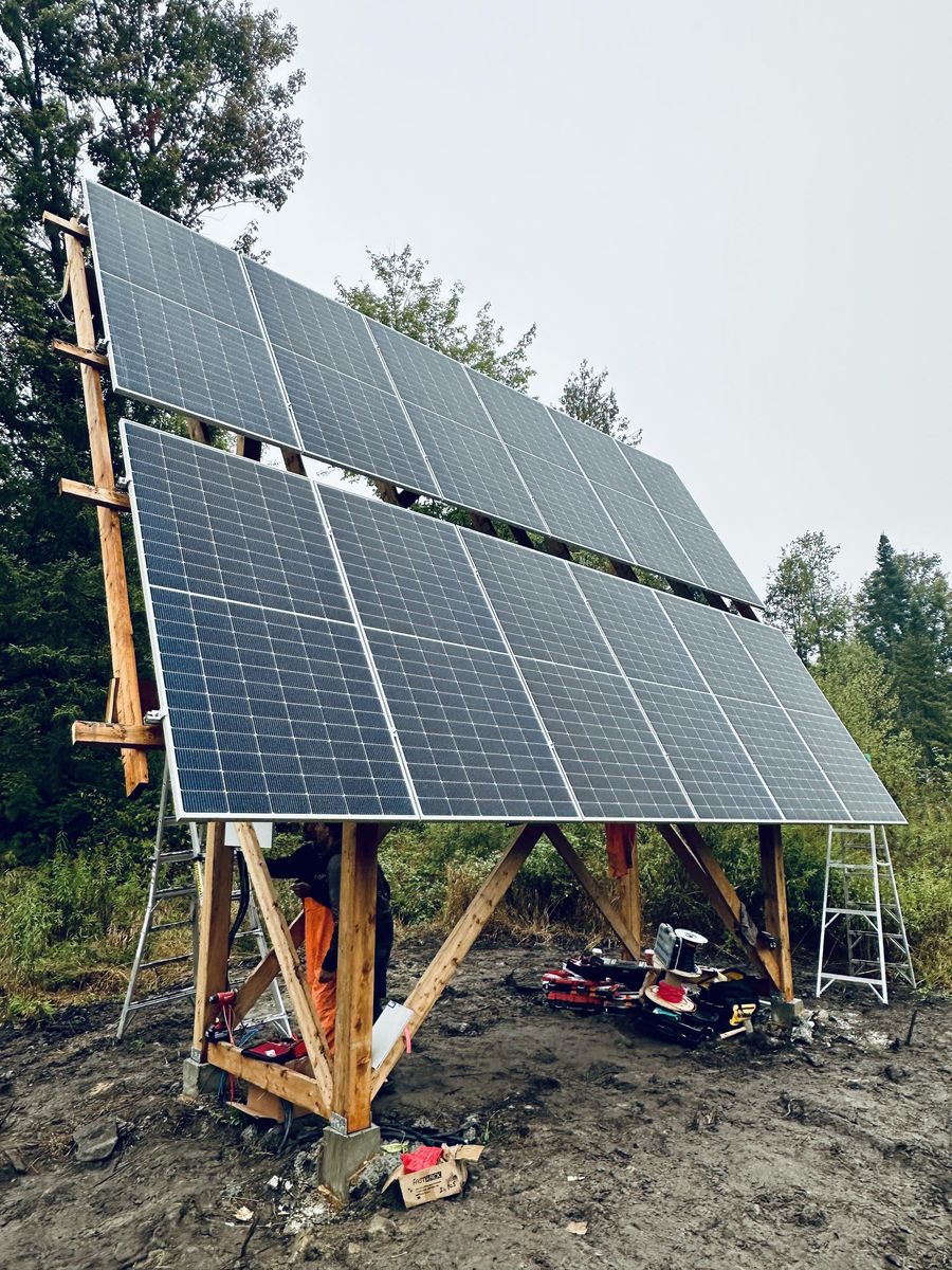 Building mechanicals from a Off-Grid photovoltaic systems project near Saint-Jerome (Laurentides) by Alternative Solaire inc.