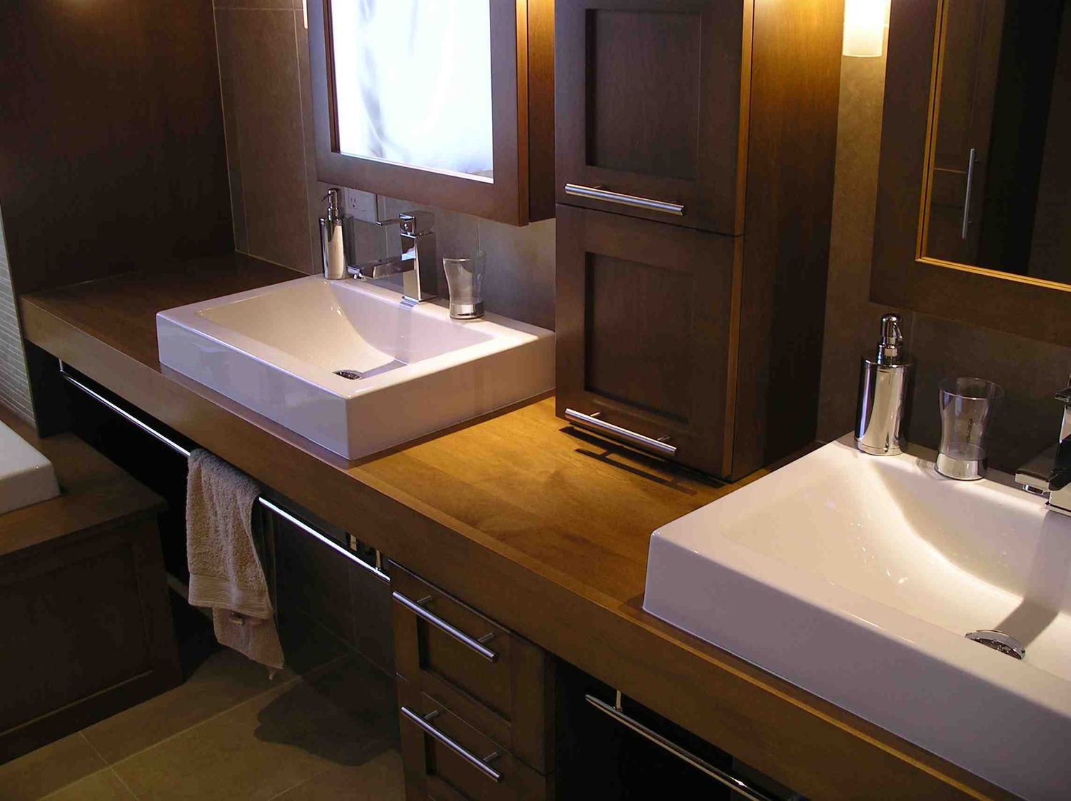 Baño completo de un proyecto de tipo Baños cerca de Saint-Jean-sur-Richelieu (Montérégie) por Construction Expert
