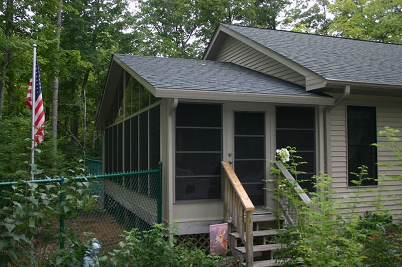  from a Patios, Pergolas & Gazebos project near Chicago by Sunspace of Minocqua