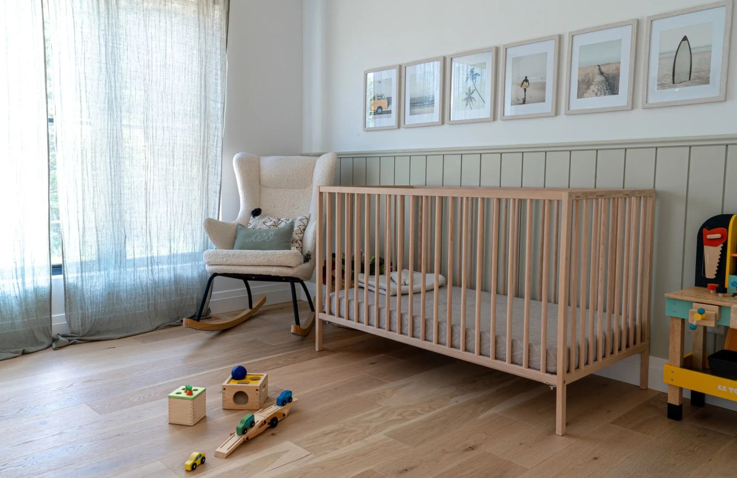 Kids' Room from a Single family homes project near Saint-Jerome (Laurentides) by Sarrazin Construction