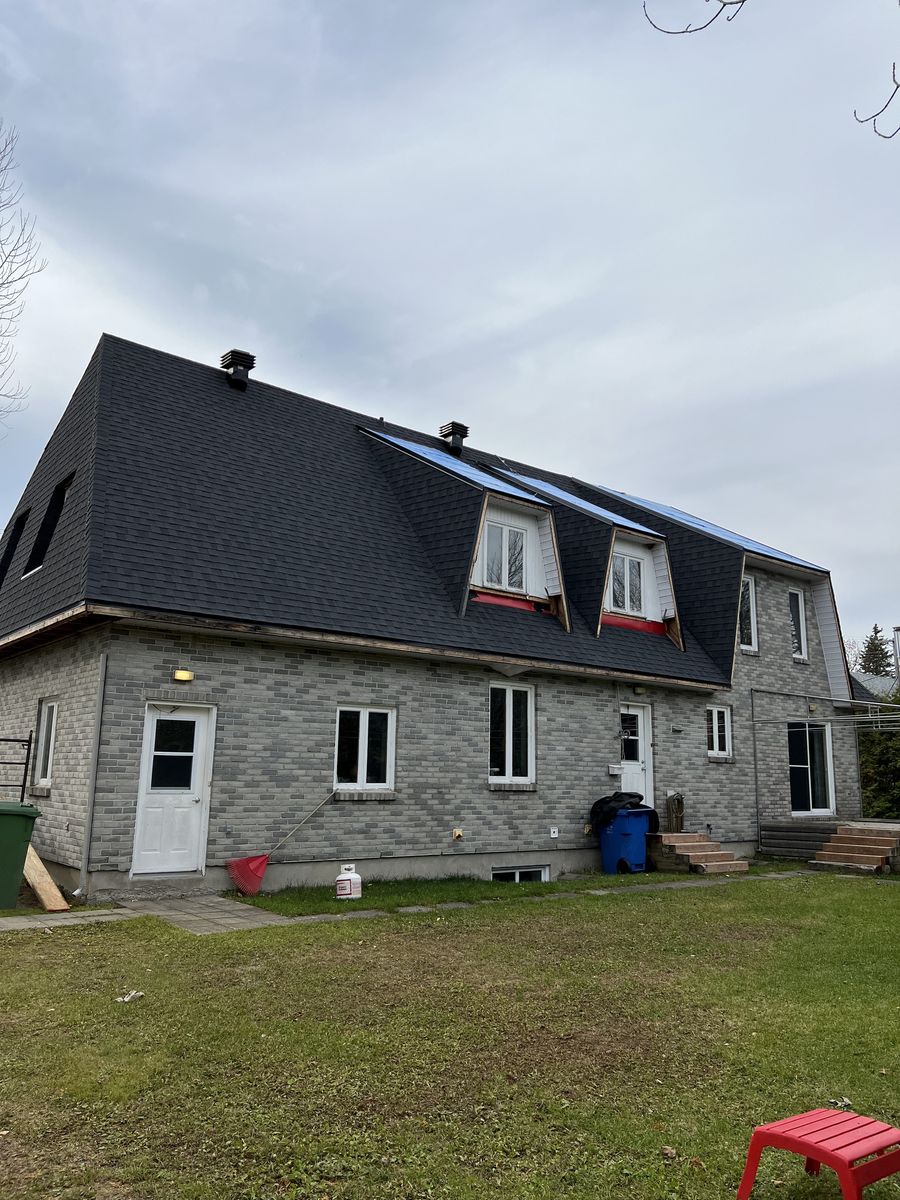 Travaux - Extérieur d'un projet de Maisons unifamiliales près de Québec/Lévis (Ville de Québec) de Groupe Habitech