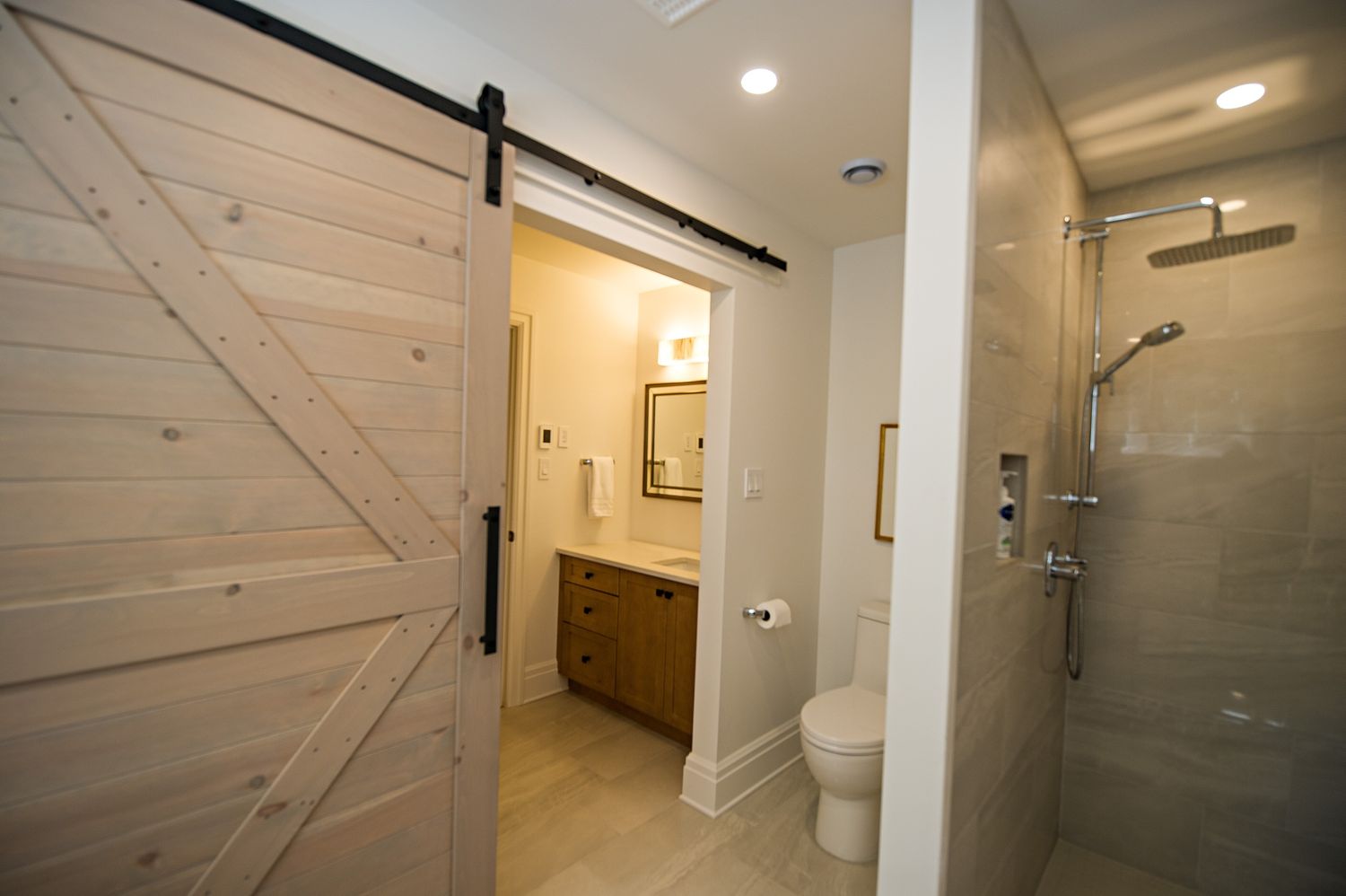 Bathroom from a Prefab and Modular Houses project near Halifax by Sawlor Built Homes