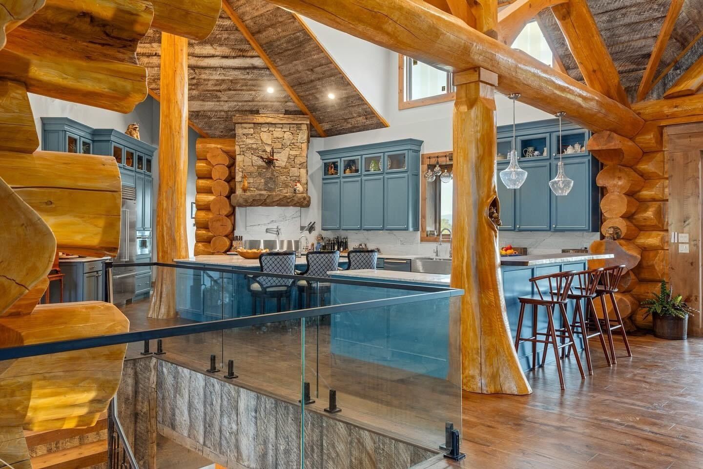  from a Single family homes project near Atlanta by Westlogs Handcrafted Log Homes
