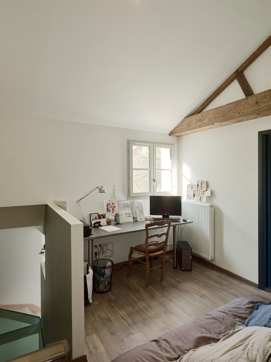 Bureau à domicile d'un projet de Maisons unifamiliales près de Saône-et-Loire (71) de Naos Atelier d’Architecture