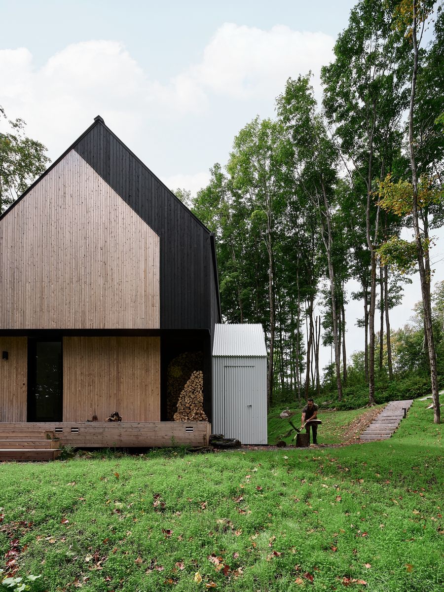 Acabado exterior de un proyecto de tipo Viviendas unifamiliares cerca de Granby - Bromont - Cowansville por Stroph Architecture & Design