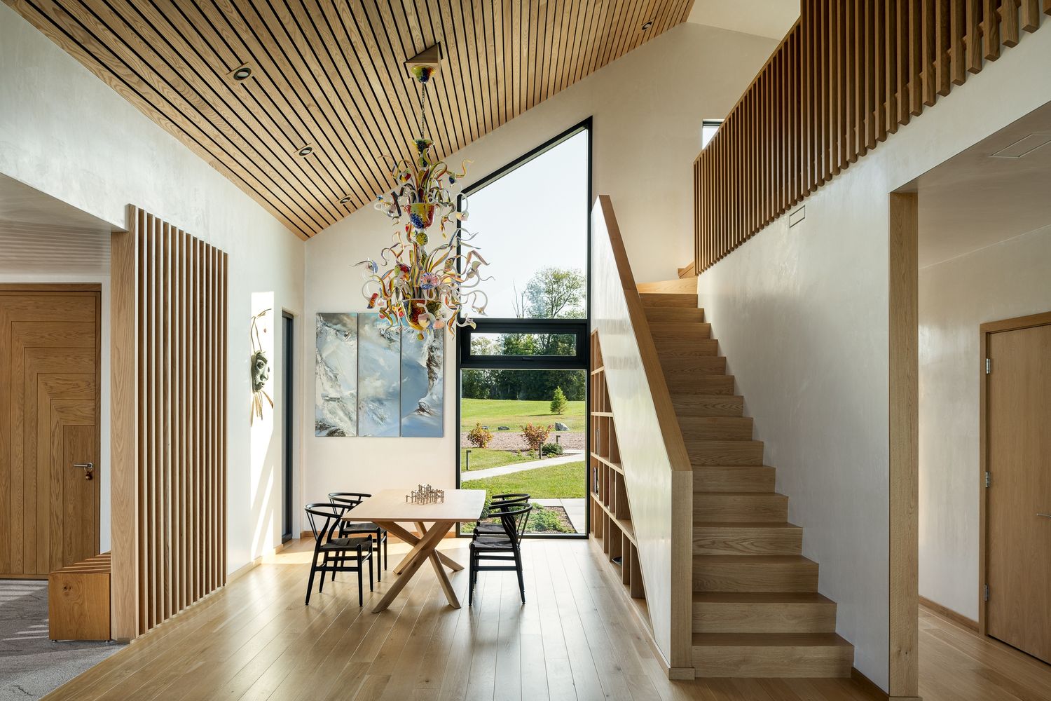 Dining Room from a Single family homes project near Burlington by Studio MMA Architects