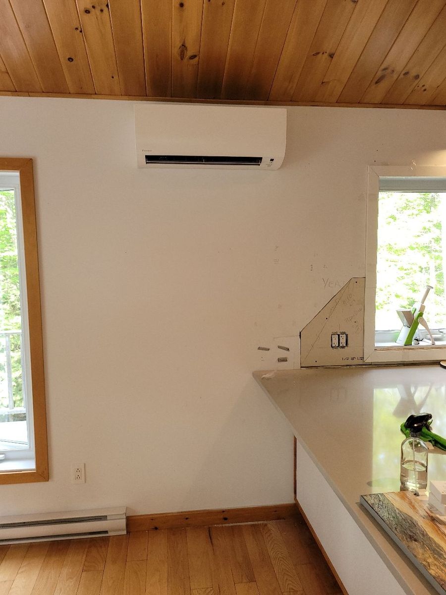 Mécanique du bâtiment d'un projet de Thermopompes près de Montréal/Laval/Longueuil (Grand Montréal) de Climatisation GéoServices
