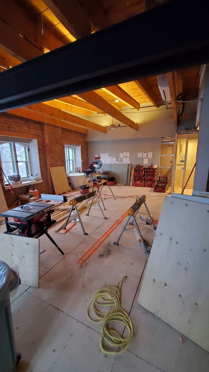 Construcción de interiores de casas de un proyecto de tipo Condominios, apartamentos cerca de Ciudad de Quebec - Lévis por i9 construction