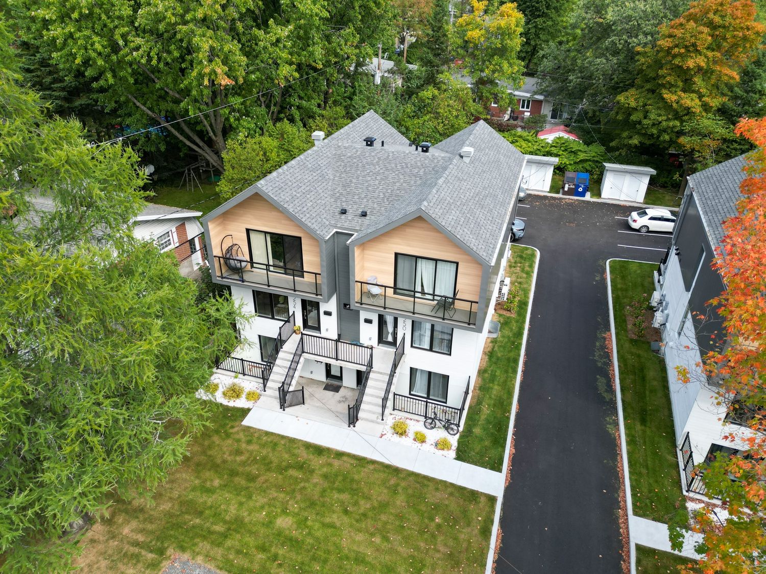 Vue aérienne d'un projet de Bâtiments multi-résidentiels et tours d'habitations près de Québec/Lévis (Ville de Québec) de Groupe Habitech