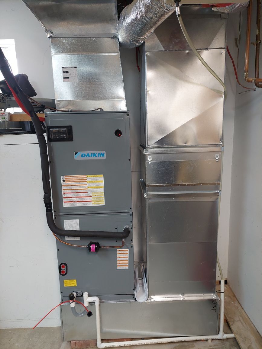 Building mechanicals from a Heat pumps project near Montreal (Greater Montreal) by Climatisation Nouvel-Air inc