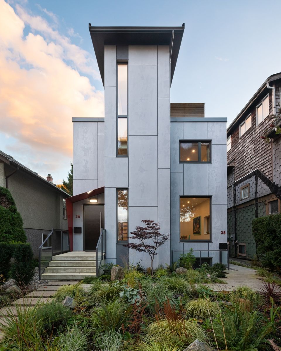House Exterior from a Regional & Rural Planning project near Vancouver (Greater Vancouver) by Allester Engineering Ltd.